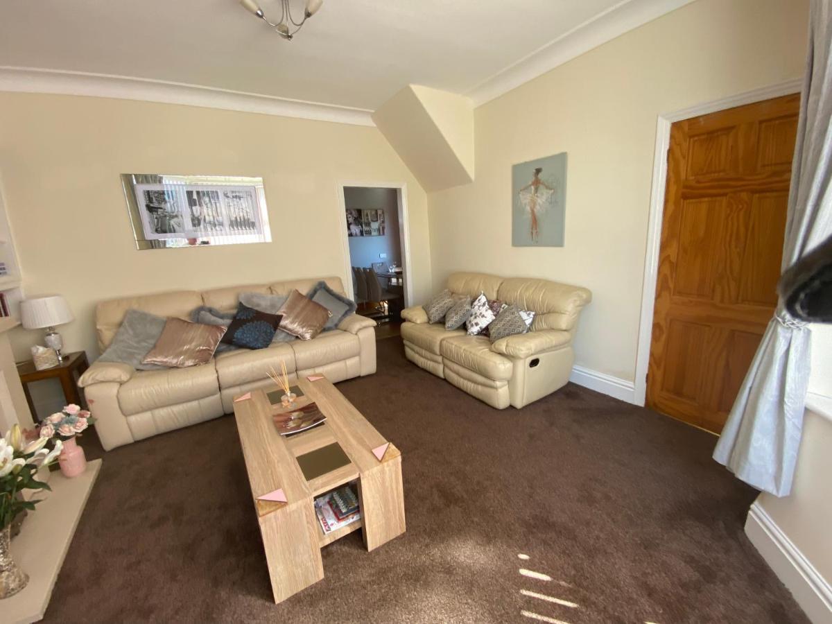 Sited In Lytham, Not Moss Side, Meadow Hse, Entire Hse, Sleeps 6 Apartment Moss Side  Exterior foto